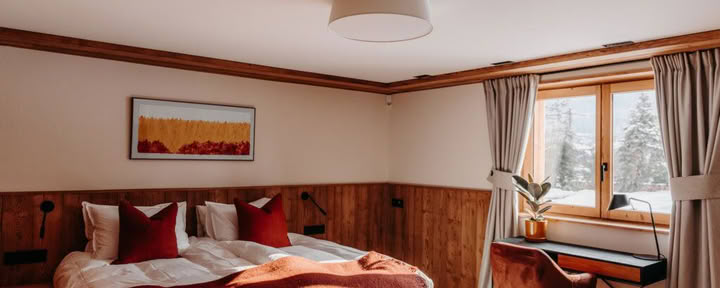 Main Chalet Room 30